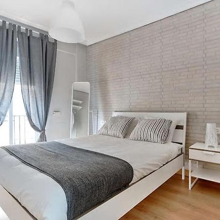 Morales - 2 Habitaciones, Espacioso Y Tranquilo Junto A Hospital 무르시아 외부 사진